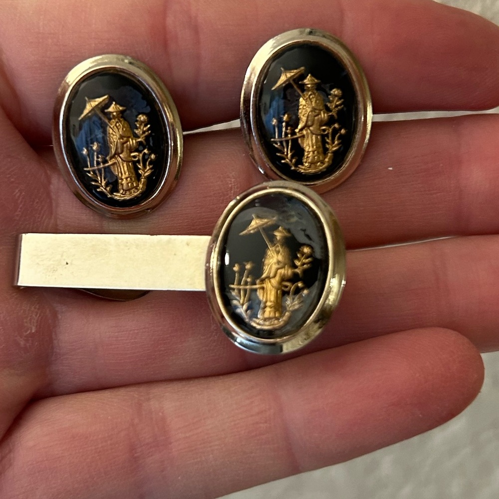 Parkway Damascene cuff links and tie clip- vintage